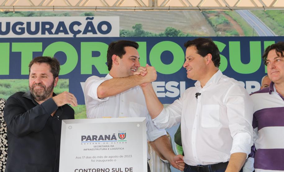 O governador Carlos Massa Ratinho Junior entregou oficialmente nesta quinta-feira (17) o Contorno Sul de Wenceslau Braz, no Norte Pioneiro.  Foto: Roberto Dziura Jr/AEN