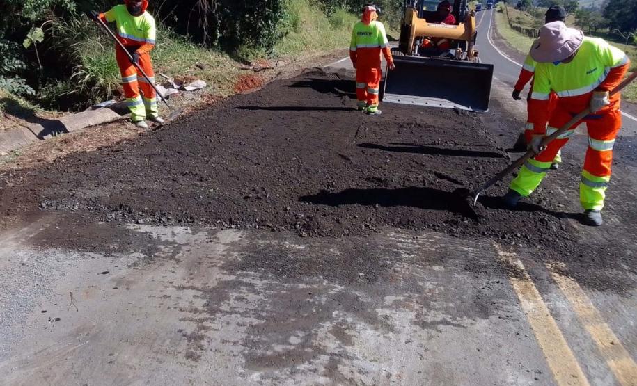 Estado recupera pavimento da PR-090 entre São Jerônimo da Serra e Curiúva Foto: DER