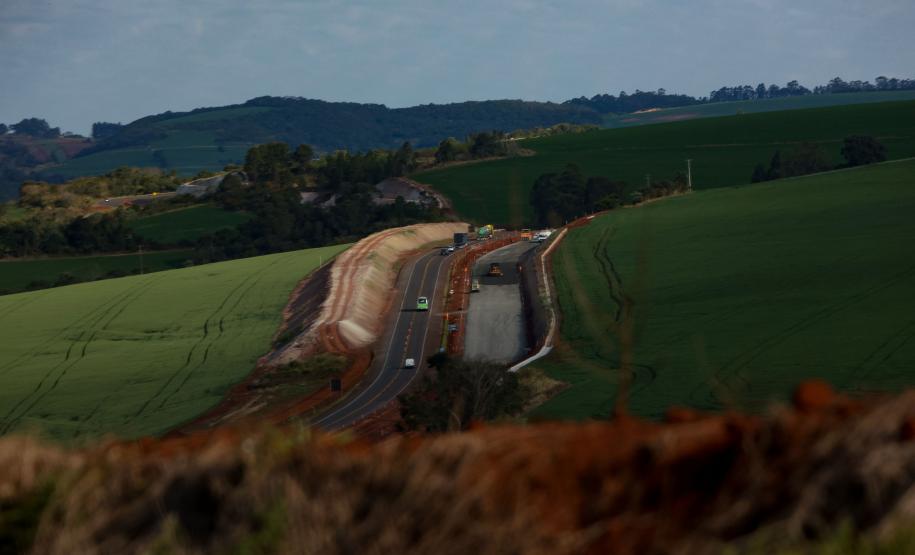 Duplicação da PR-445, entre Londrina e Mauá da Serra, ultrapassa 10% de execução Foto: Gilson Abreu/AEN