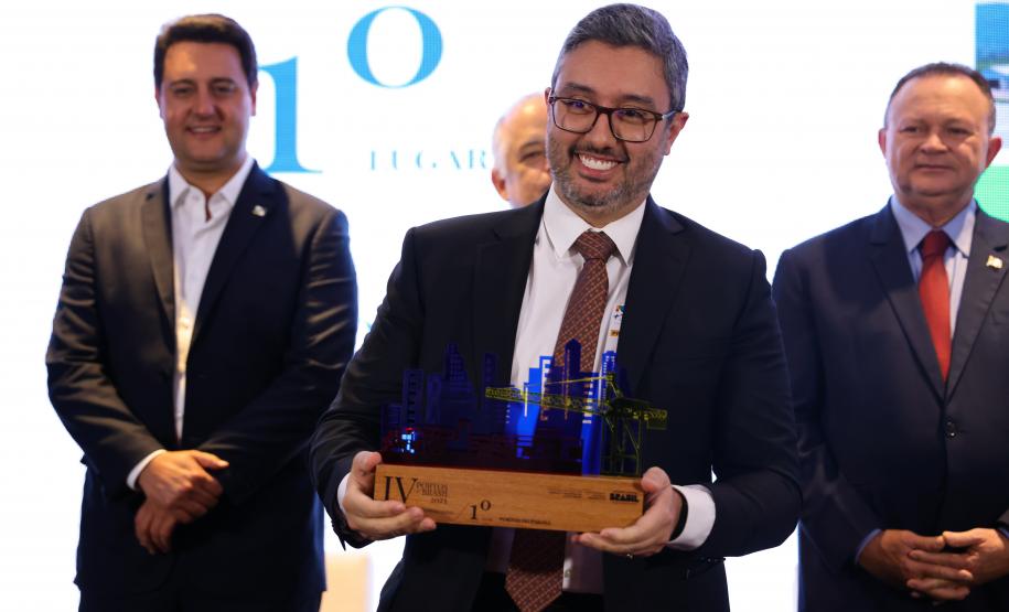 Governador Carlos Massa Ratinho Junior participa da quarta edição do Prêmio Portos + Brasil, promovida pelo Ministério de Portos e Aeroportos na noite desta quarta-feira (9), em Brasília.  Foto: Jonathan Campos/AEN