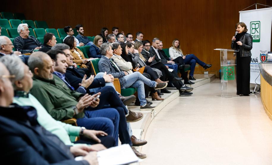 Novos programas de conservação do DER/PR vão atender 12 mil km de rodovias Foto: Rodrigo Félix Leal/SEIL-PR