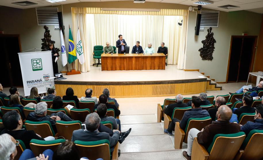 Novos programas de conservação do DER/PR vão atender 12 mil km de rodovias Foto: Rodrigo Félix Leal/SEIL-PR