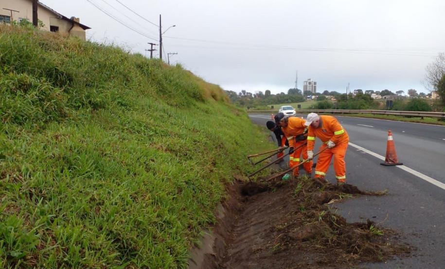 Governo lança edital de R$ 768,3 milhões para conservação de 11 mil km da faixa de domínio Foto: DER-PR