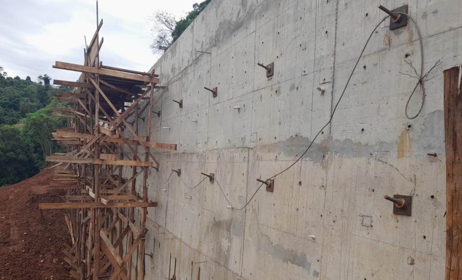 Recuperação de rodovia em Salgado Filho avança e tráfego deve ser liberado mês que vem Foto: DER-PR