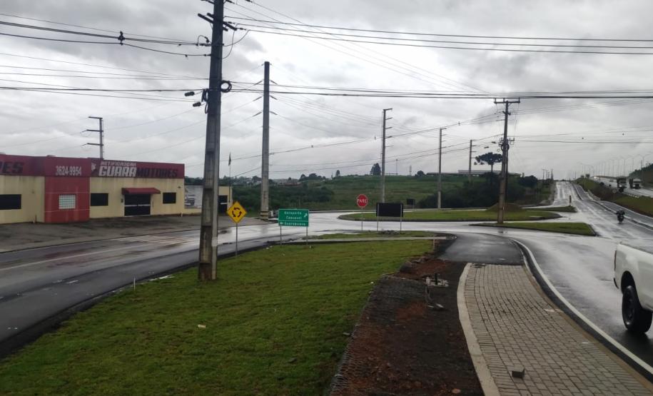 Mesmo com chuvas, DER/PR conclui e libera nova trincheira em Guarapuava Foto: DER