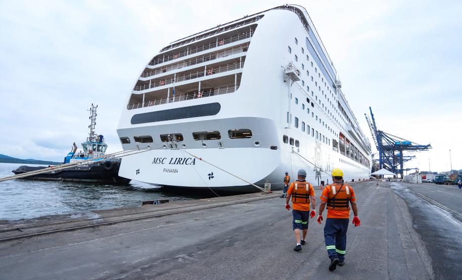 Paraná entra na rota dos cruzeiros internacionais com embarque dos primeiros turistas Foto:Rodrigo Félix Leal / SEIL