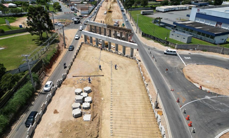 BR-376 terá bloqueios em São José dos Pinhais para transporte de vigas neste final de semana Foto: DER