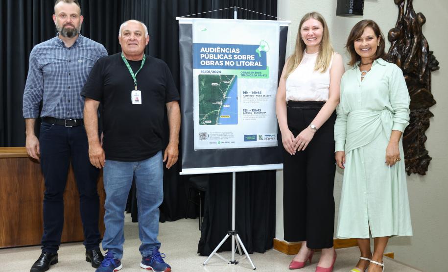 Técnicos do DER/PR apresentaram detalhes da obra nesta terça. Foto: Rodrigo Félix Leal / SEIL