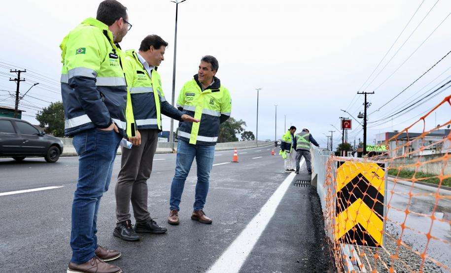 Novo viaduto de São José dos Pinhais tem pista superior liberada Foto: Rodrigo Félix Leal/SEIL-PR
