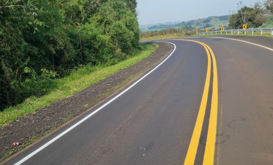 Serviço de conservação na PRC-158 entre Laranjeiras e Rio Bonito do Iguaçu