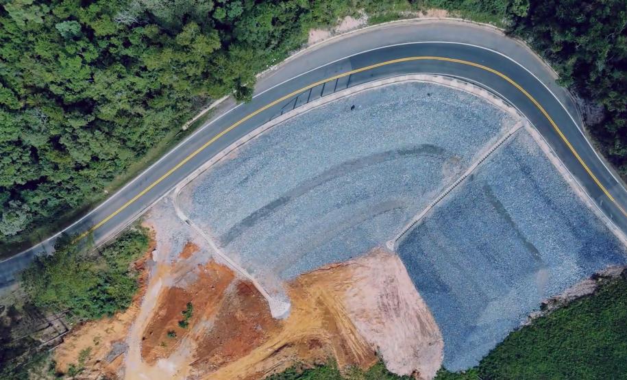 Recuperação emergencial finalizada no km 48+500 da PR-092 em Rio Branco do Sul