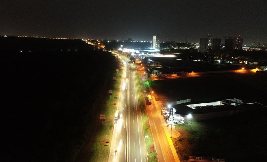 Nova iluminação da BR-277 na região Oeste