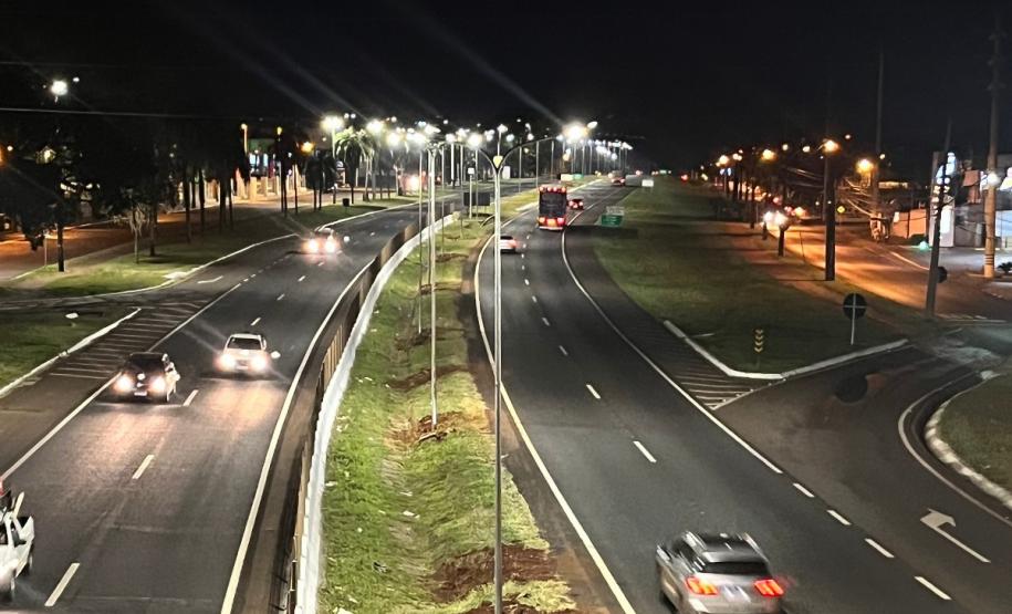 Nova iluminação da BR-277 na região Oeste