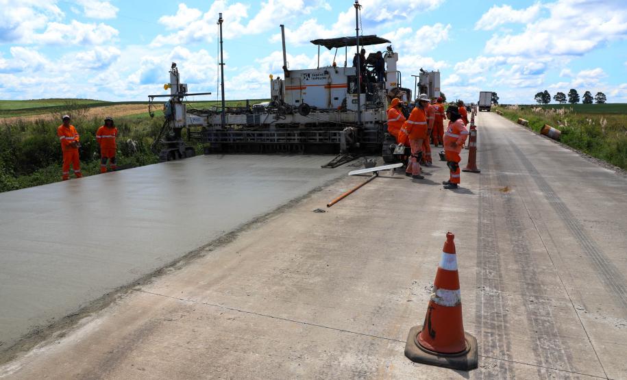 Obras-Pavimentação em Concreto da PR-280-Palmas