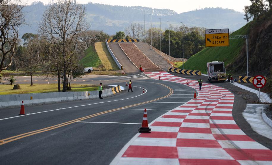 PR-170 vistoria na nova área de escape