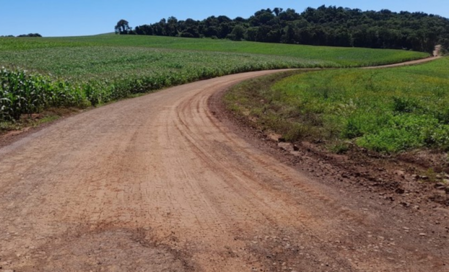 estrada PR-471 em Guaraniaçu