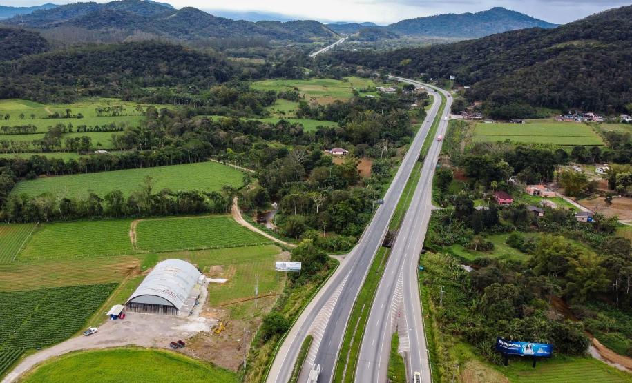 Morretes, 29 de agosto de 2023 - BR 277 em Morretes.