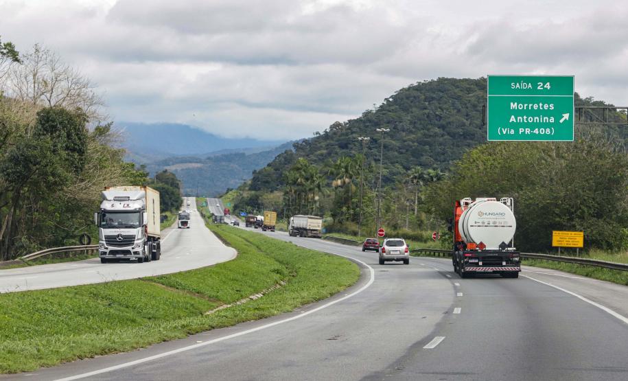 Morretes, 29 de agosto de 2023 - BR 277 em Morretes.