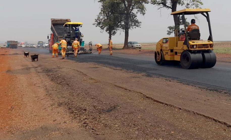Rodovia entre Palotina e Toledo recebe serviços de conservação do pavimento
