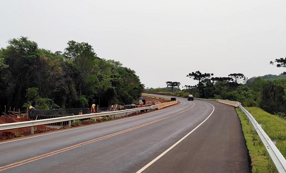 PR-445 terá pare e siga nos próximos dias para içamento de vigas em pontes e viadutos - Ponte sobre o Rio Apucaraninha