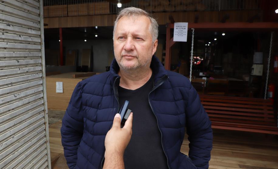 Nova Rodovia dos Minérios: duplicação transforma a vida de comerciantes e moradores. Na foto, João Fronza Júnior.