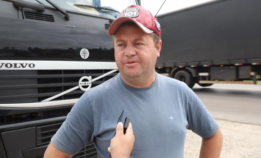 Nova Rodovia dos Minérios: duplicação transforma a vida de comerciantes e moradores. Na foto, Wagner Cordeiro.