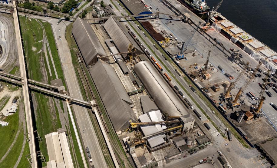 Portos do Paraná publica edital de licitação para o arrendamento da área PAR15