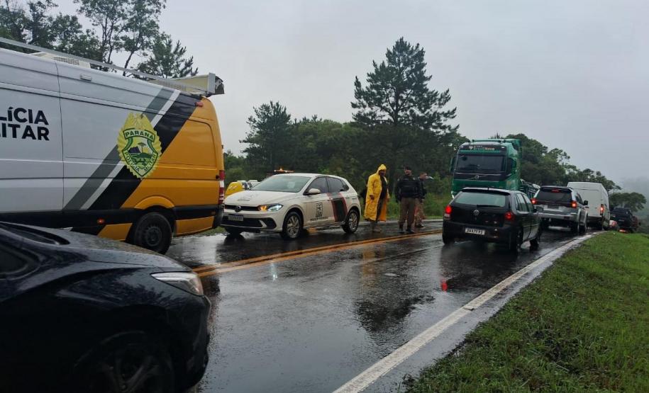 DER/PR orienta que veículos pesados não utilizem a PR-364 como rota alternativa