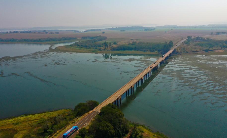 Na foto, PR-323 entre Londrina e São Paulo