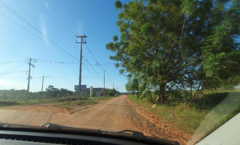 estrada entre Marilena e Porto Maringá