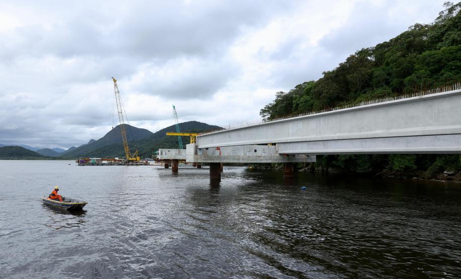 Obras na Ponte de Guaratuba