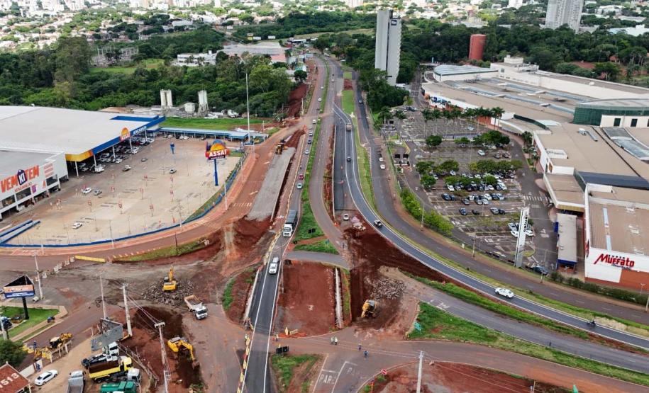 Obra do Trevo do Catuaí em Maringá