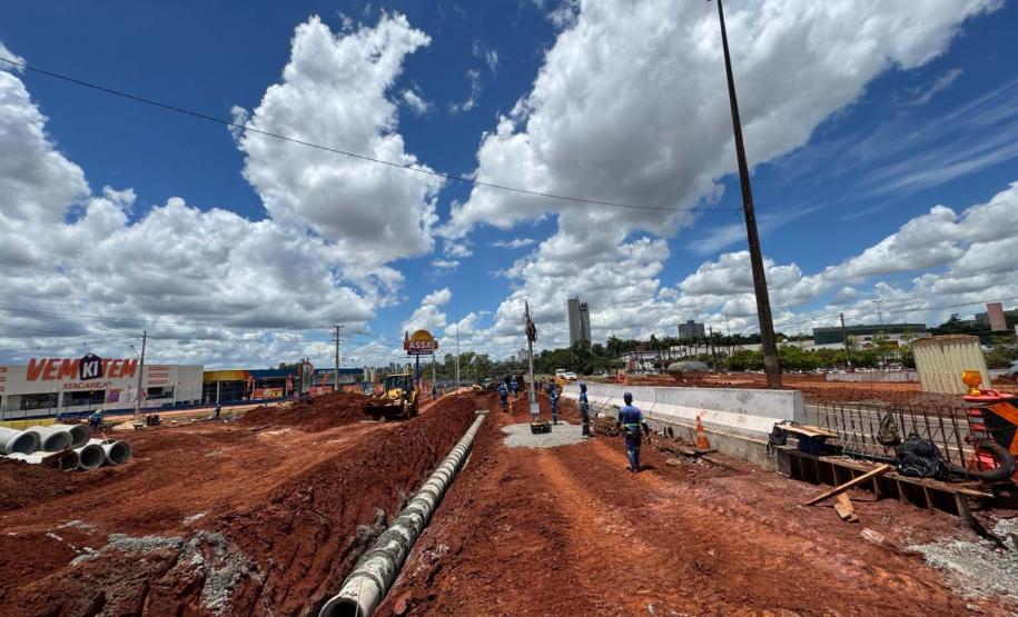 Obra do Trevo do Catuaí em Maringá
