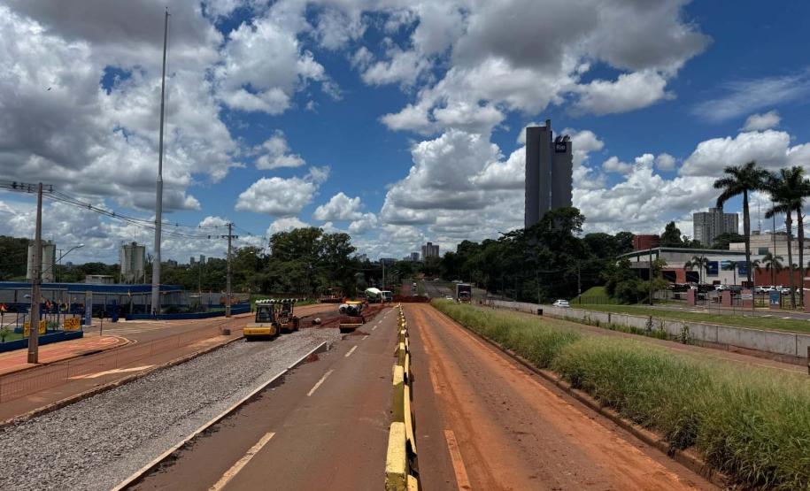 Obra do Trevo do Catuaí em Maringá