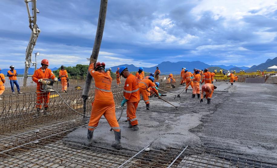 Obras Ponte de Guaratuba