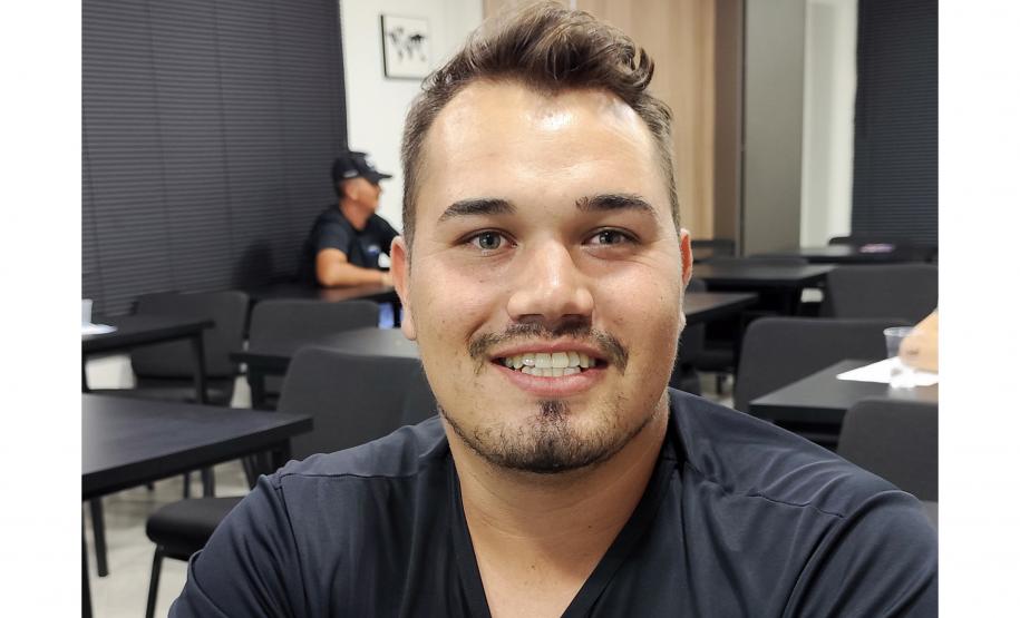 homem, Um dos ambulantes que estava na capacitação