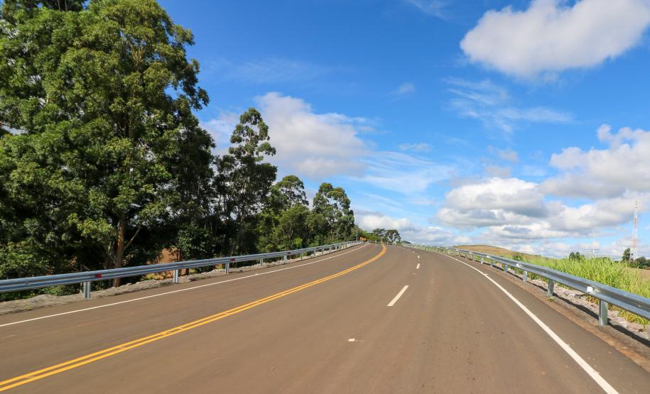 pavimentação da PR-239