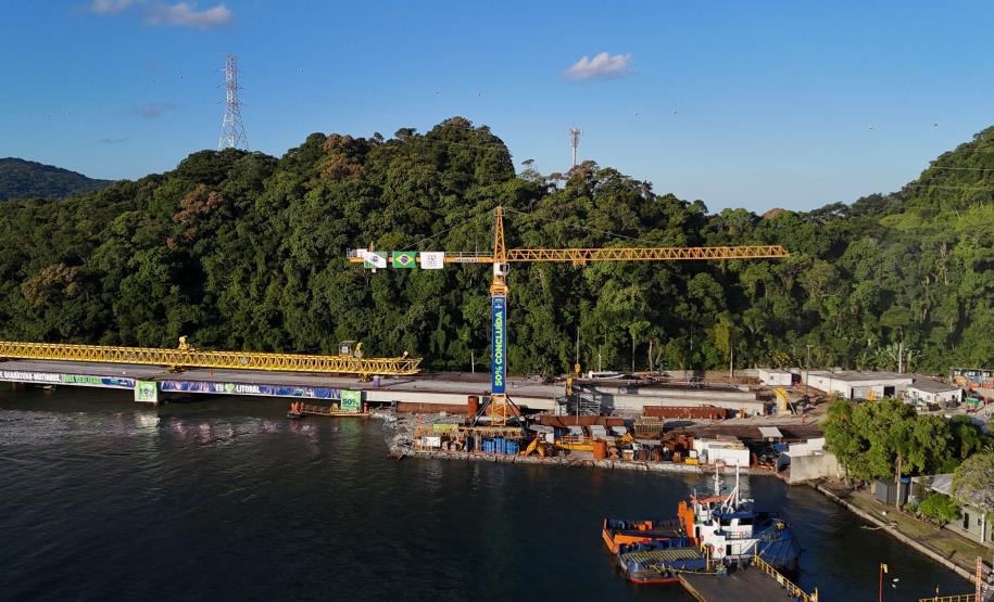 vista aerea da obra da ponte