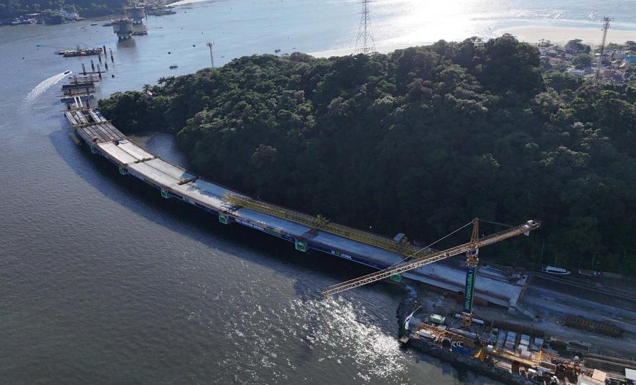 vista aerea da obra da ponte