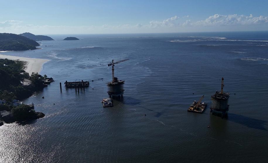 vista aerea da obra da ponte
