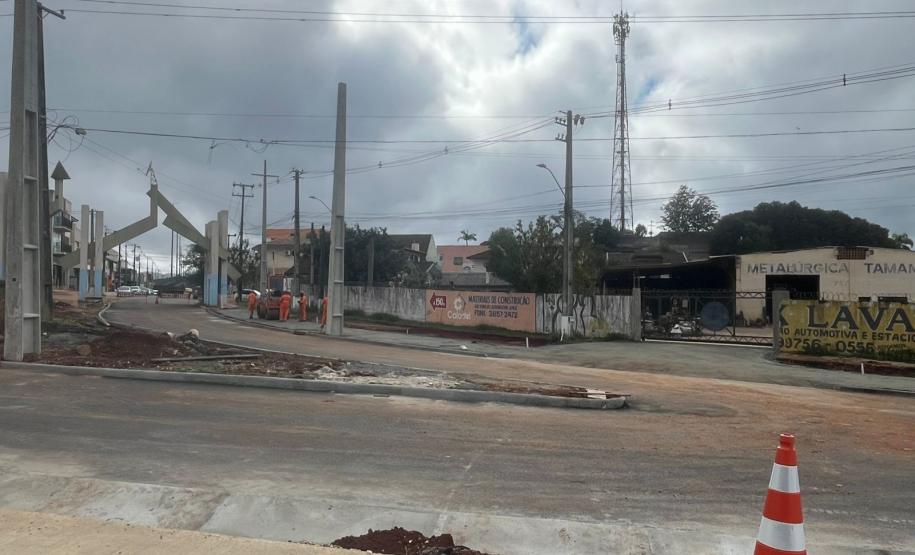 obras de duplicação em concreto da Rodovia dos Minérios