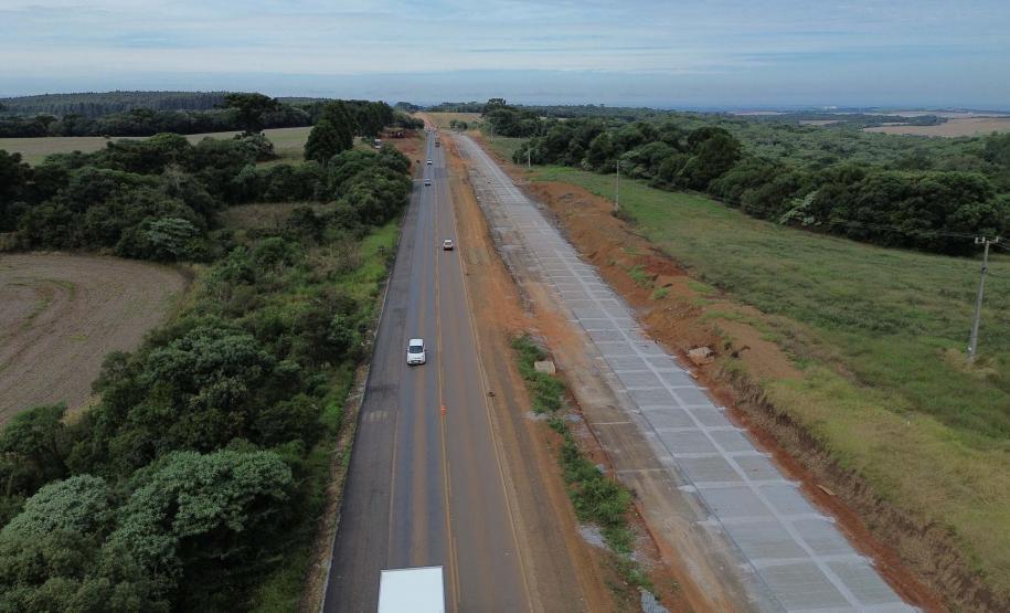 Obras de duplicação em concreto da PRC-466