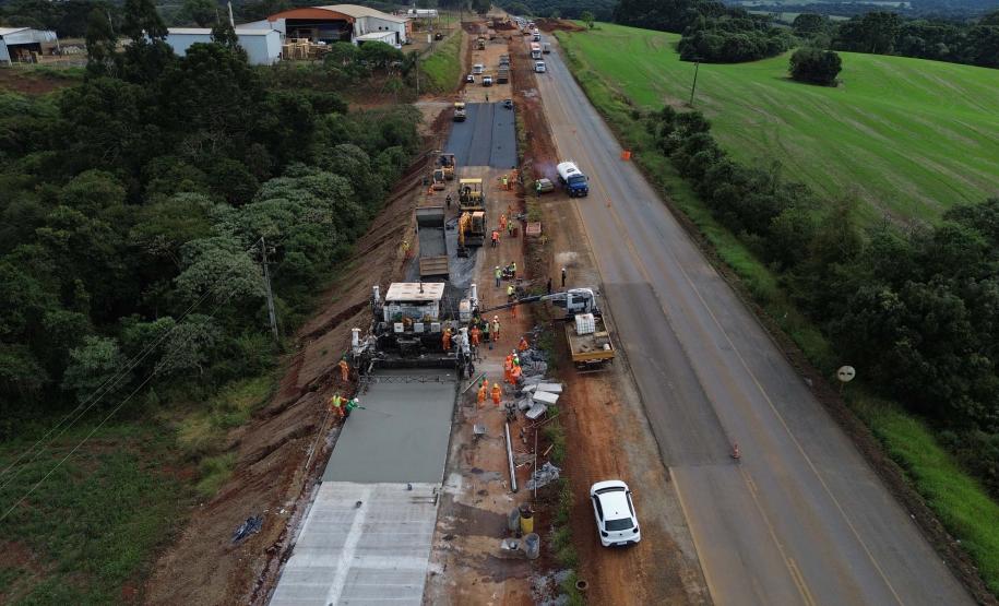 Obras de duplicação em concreto da PRC-466