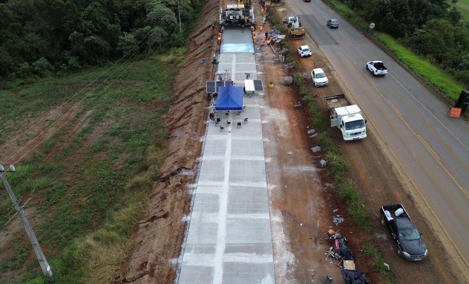 Obras de duplicação em concreto da PRC-466