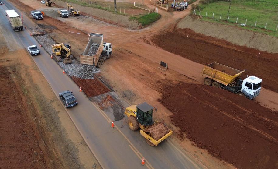 Obras de duplicação em concreto da PRC-466