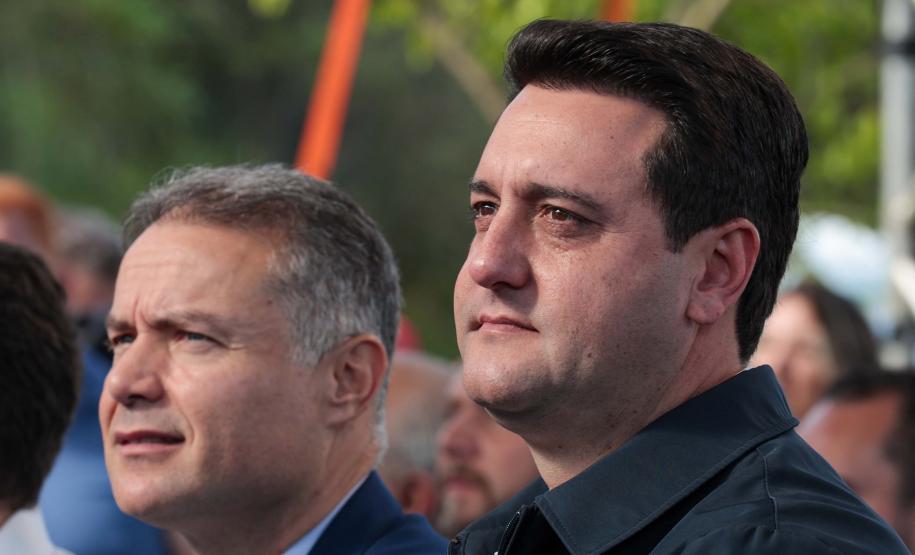 O governador Carlos Massa Ratinho Junior e o ministro dos Transportes, Renan Filho, participam nesta quarta-feira (18) do anúncio do início da duplicação do Contorno Norte de Curitiba.