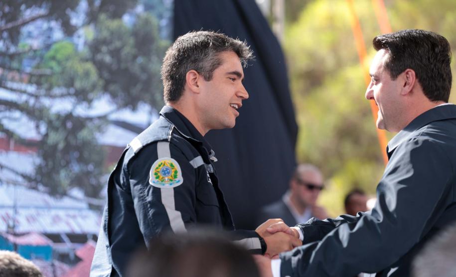 O governador Carlos Massa Ratinho Junior e o ministro dos Transportes, Renan Filho, participam nesta quarta-feira (18) do anúncio do início da duplicação do Contorno Norte de Curitiba.