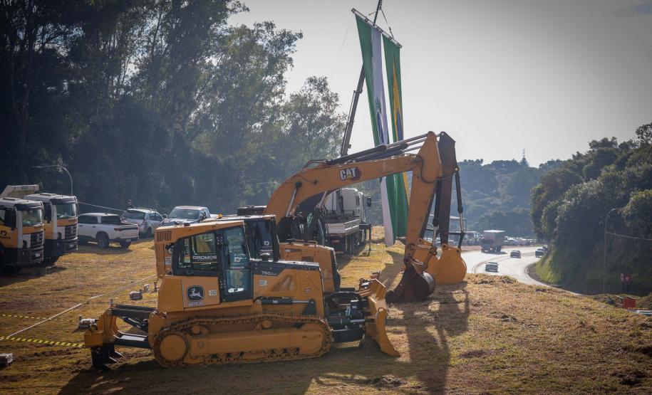 O governador Carlos Massa Ratinho Junior e o ministro dos Transportes, Renan Filho, participam nesta quarta-feira (18) do anúncio do início da duplicação do Contorno Norte de Curitiba.
