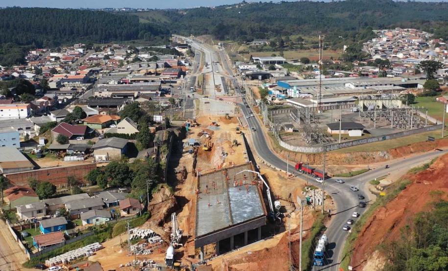 Obra da Rodovia dos Minérios