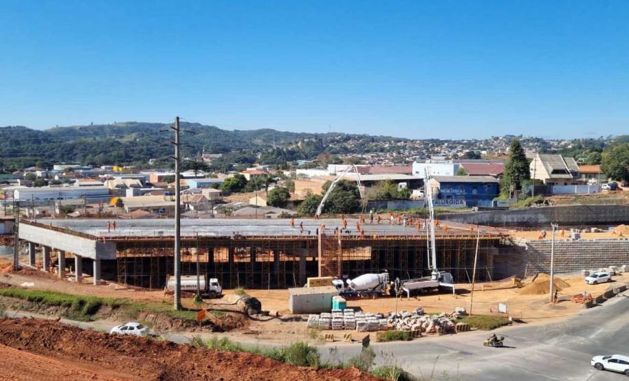 Obra da Rodovia dos Minérios